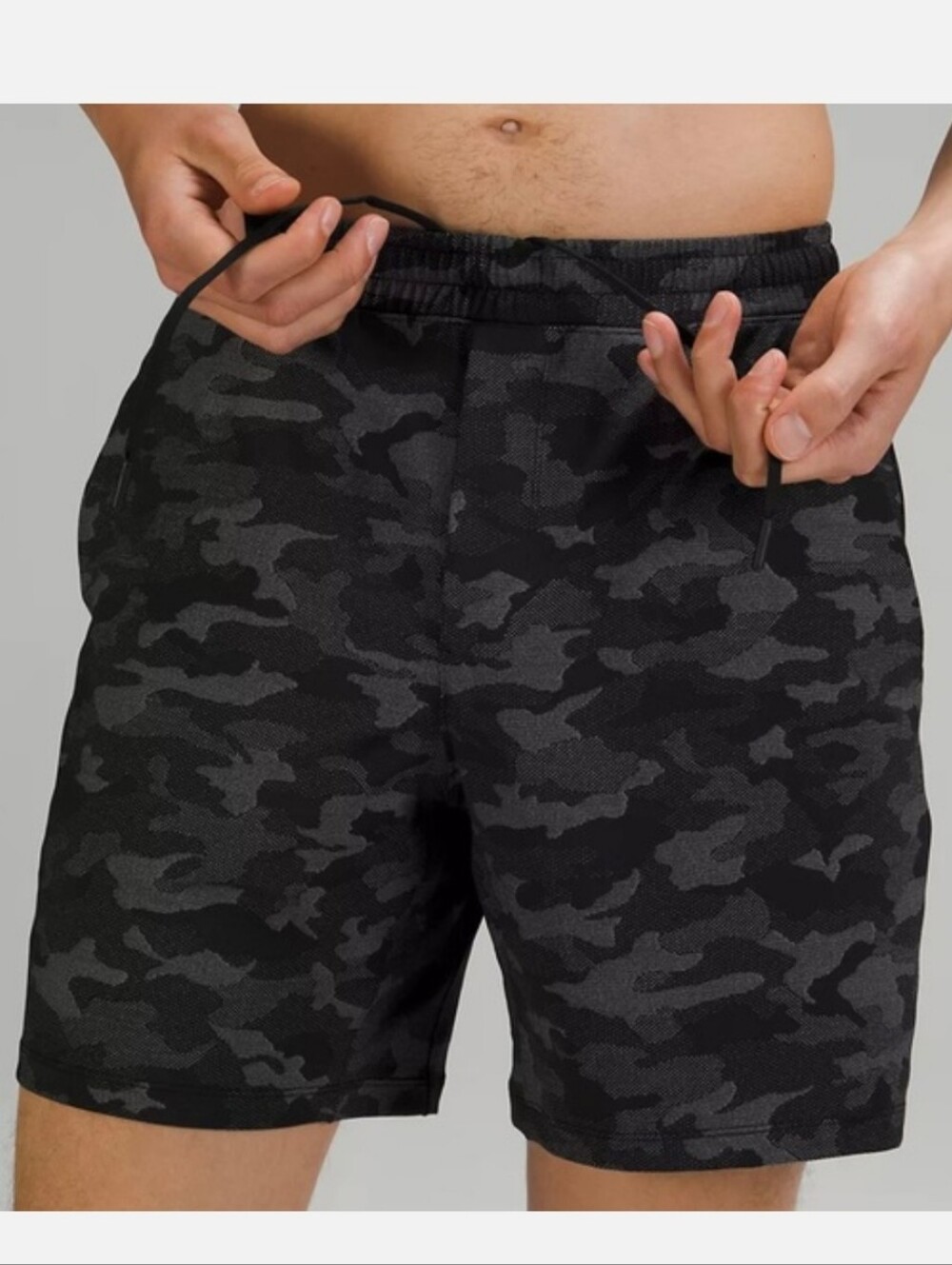 Lululemon Pace Breaker Dark Gray Camo Athletic Shorts Mens Small